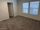 402 Maple Ave - Photo 13