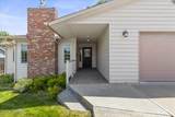 305 37th Ave - Photo 2