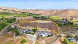 NKA Selah Ridge Dr - Photo 2