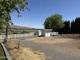 14920 Mcauley Rd - Photo 10