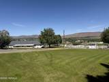 14920 Mcauley Rd - Photo 7