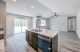 615 Oak St - Photo 12