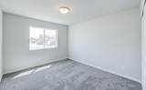 615 Oak St - Photo 6