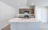615 Oak St - Photo 9