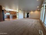 7909 Englewood Crest Dr - Photo 18