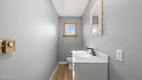 30 Sherry Ave - Photo 16