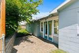 2807 Shelton Ave - Photo 25