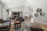 521 Collins Rd - Photo 16