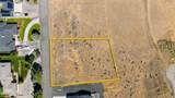 729 Lookout Point Dr - Photo 3