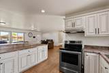 1305 Brooks Ln - Photo 14