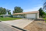1305 Brooks Ln - Photo 2