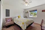 1305 Brooks Ln - Photo 22