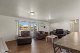 1305 Brooks Ln - Photo 8