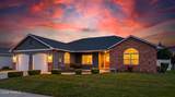 1009 91st Ave - Photo 2
