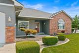 1009 91st Ave - Photo 3