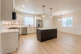 204 Rainier Dr - Photo 13
