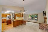 10806 Summitview Rd - Photo 10