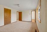 10806 Summitview Rd - Photo 20
