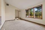 10806 Summitview Rd - Photo 7