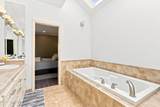 6006 Englewood Ave - Photo 25