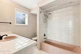 6006 Englewood Ave - Photo 38