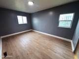 712 10th St - Photo 4