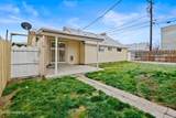111 10th Ave - Photo 25