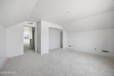 202 Packer St - Photo 35