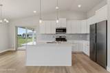 1616 Castlewood Ct - Photo 12