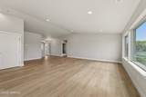 1616 Castlewood Ct - Photo 18