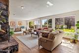 8603 Hawthorn Dr - Photo 5