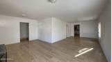 705 Satus Ave - Photo 5