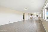 303 9th St - Photo 4