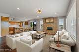 7905 Englewood Ave - Photo 12