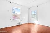 206 R St - Photo 5