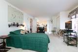 3008 Englewood Ave - Photo 10