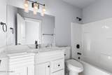 7920 Englewood Crest Dr - Photo 37