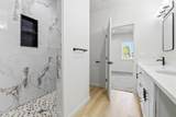 405 Hogan St - Photo 24