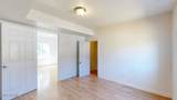 705 Satus Ave - Photo 11