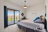 4611 Hilltop Way - Photo 40