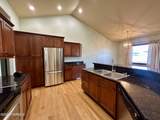 1010 89th Ave - Photo 8