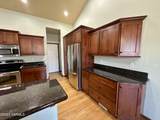 1010 89th Ave - Photo 9