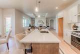 402 90th Ave - Photo 4