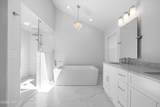 7102 Scenic Dr - Photo 39