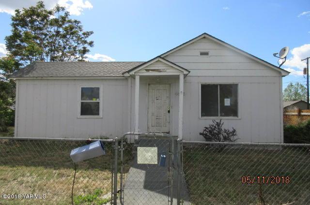 4008 2nd St - Photo 1