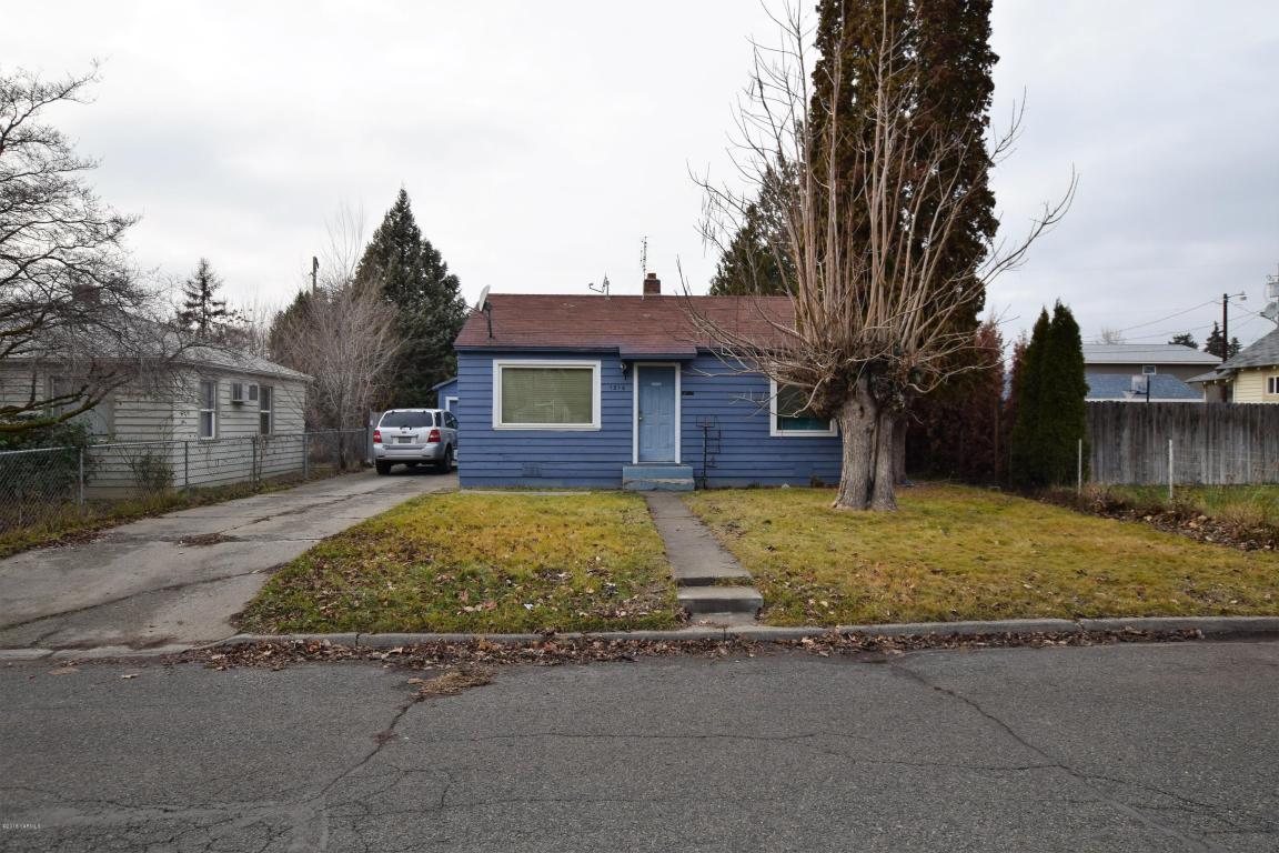 1316 Queen Ave - Photo 1