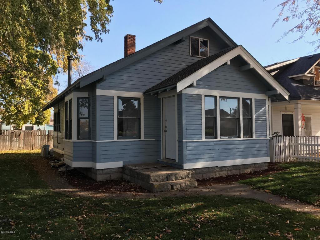 707 12th Ave - Photo 1