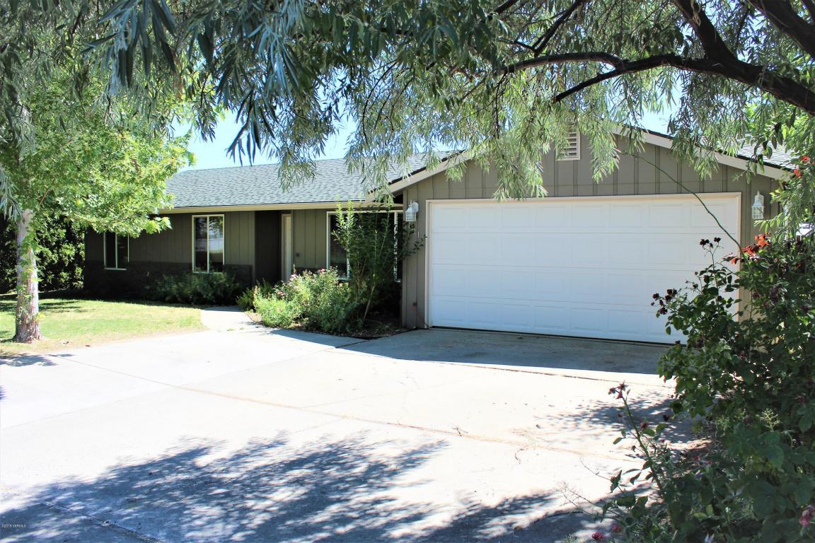 1411 Karr Ave - Photo 1