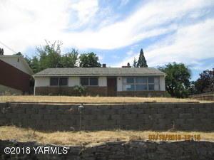 221 Lookout Dr - Photo 1