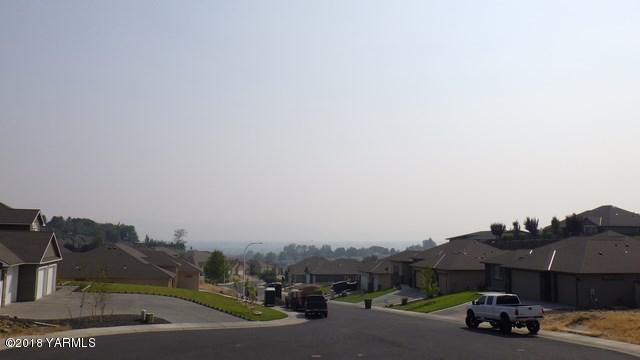 719 74th Ave - Photo 1